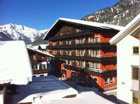Hotel Tiroler Adler, Waidring, Österreich